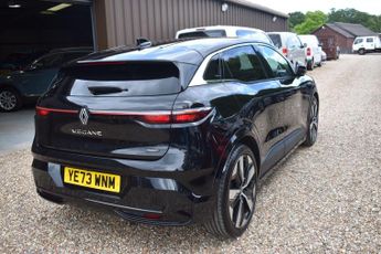 Renault Megane E-Tech 60kWh techno+ Auto 5dr (optimum charge)