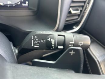 Nissan Qashqai 1.3 DIG-T MHEV Tekna SUV Petrol Hybrid XTRON Euro 6 (s/s) (158 p