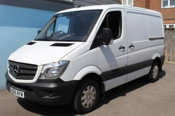 Mercedes Sprinter 2.1 211 CDi Panel Van 5dr Diesel Manual RWD L2 REAR CAMERA (234 