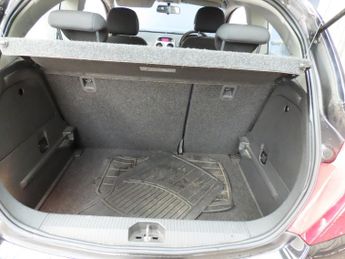 Vauxhall Corsa 1.4 16V Exclusiv Hatchback 3dr Petrol Auto Euro 5 (100 ps)
