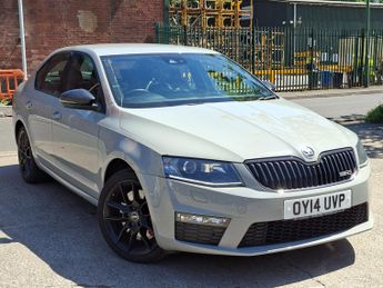 Skoda Octavia 2.0 TFSI vRS Hatchback 5dr Petrol Manual Euro 6 (s/s) (220 ps)