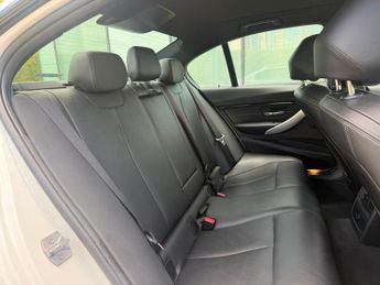 BMW 3 Series 2.0 320i M Sport Saloon 4dr Petrol Auto Euro 6 (s/s) (184 ps)