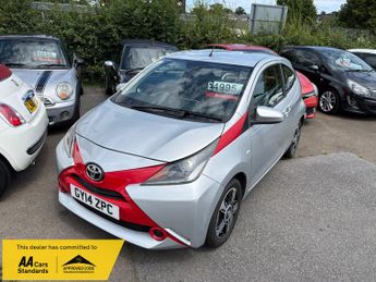 Toyota AYGO 1.0 VVT-i x-play Hatchback 3dr Petrol Manual Euro 5 Euro 5 (68 p