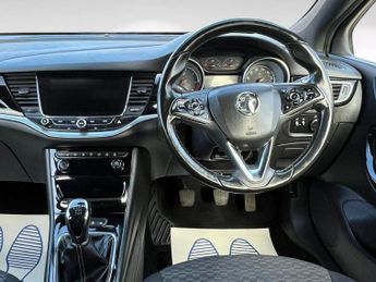 Vauxhall Astra 1.4i Turbo SRi Nav Auto Euro 6 (s/s) 5dr