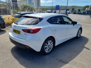 Mazda 3 2.0 SKYACTIV-G SE Hatchback 5dr Petrol Manual Euro 5 (s/s) (120 