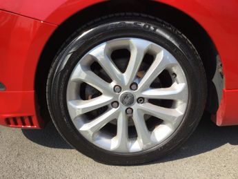 Ford Focus 1.8 TDCi Zetec S Hatchback 5dr Diesel Manual (137 g/km, 113 bhp)