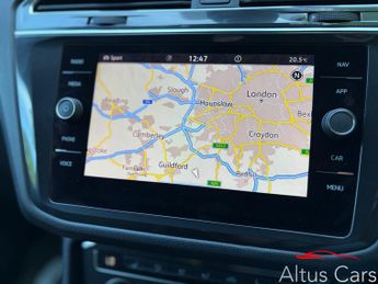 Volkswagen Tiguan 1.5 TSI EVO R-Line SUV 5dr Petrol DSG Euro 6 (s/s) (150 ps)