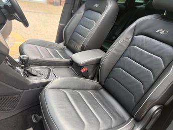 Volkswagen Tiguan 1.5 TSI EVO R-Line SUV 5dr Petrol DSG Euro 6 (s/s) (150 ps)