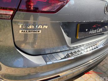Volkswagen Tiguan 1.5 TSI EVO R-Line SUV 5dr Petrol DSG Euro 6 (s/s) (150 ps)