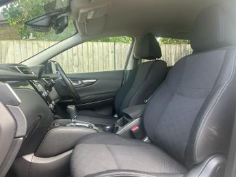 Nissan Qashqai 1.2 DIG-T N-Connecta SUV 5dr Petrol XTRON 2WD Euro 6 (s/s) (115 