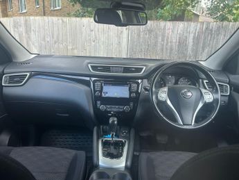 Nissan Qashqai 1.2 DIG-T N-Connecta SUV 5dr Petrol XTRON 2WD Euro 6 (s/s) (115 
