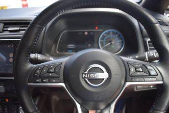 Nissan LEAF 39kWh Tekna Auto 5dr
