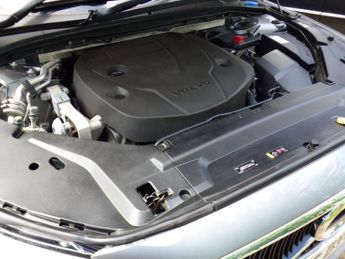 Volvo V90 2.0 D5 PowerPulse Momentum Auto AWD Euro 6 (s/s) 5dr