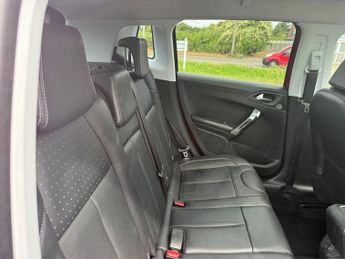 Peugeot 2008 1.6 BlueHDi Feline SUV 5dr Diesel Manual Euro 6 (s/s) (Mistral) 
