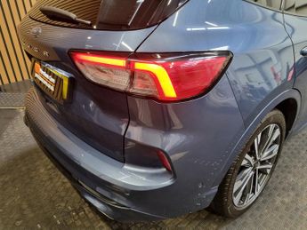 Ford Kuga 2.0 EcoBlue ST-Line X Edition SUV 5dr Diesel Auto AWD Euro 6 (s/