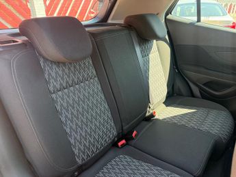 Vauxhall Mokka 1.4i Turbo Exclusiv SUV 5dr Petrol Auto 2WD Euro 6 (140 ps)