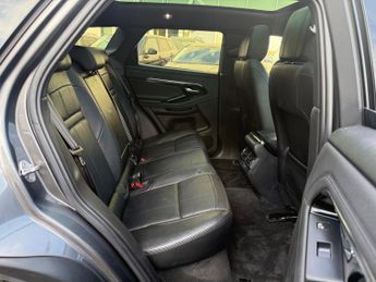 Land Rover Range Rover Evoque 2.0 D240 R-Dynamic SE SUV 5dr Diesel Auto 4WD Euro 6 (s/s) (240 