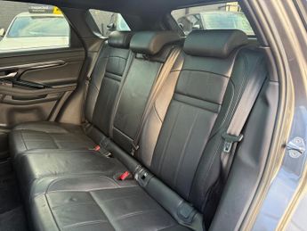 Land Rover Range Rover Evoque 2.0 D240 R-Dynamic SE SUV 5dr Diesel Auto 4WD Euro 6 (s/s) (240 