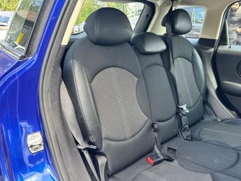 Mini Countryman 2.0 Cooper D Business Edition SUV 5dr Diesel Auto Euro 5 (112 ps