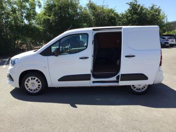 Vauxhall Combo 1.5 Turbo D 2000 Sportive Panel Van 4dr Diesel Manual L1 H1 Euro