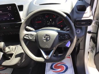 Vauxhall Combo 1.5 Turbo D 2000 Sportive Panel Van 4dr Diesel Manual L1 H1 Euro