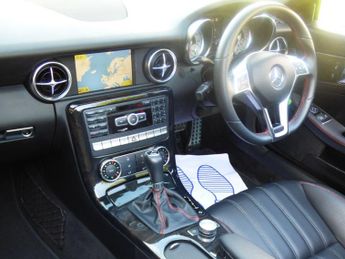 Mercedes-Benz SLK 1.8 SLK200 BlueEfficiency AMG Sport Edition 125 G-Tronic+ Euro 5