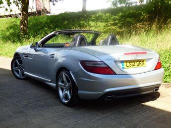 Mercedes-Benz SLK 1.8 SLK200 BlueEfficiency AMG Sport Edition 125 G-Tronic+ Euro 5