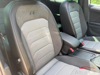 Volkswagen Tiguan 1.5 TSI EVO R-Line Tech SUV 5dr Petrol DSG Euro 6 (s/s) (150 ps)