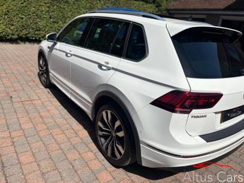 Volkswagen Tiguan 1.5 TSI EVO R-Line Tech SUV 5dr Petrol DSG Euro 6 (s/s) (150 ps)