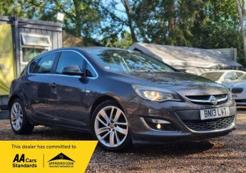 Vauxhall Astra 1.6 16v SRi Euro 5 5dr