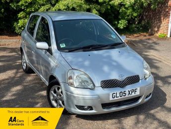 Toyota Yaris 1.3 VVT-i Colour Collection Hatchback 5dr Petrol Manual (133 g/k