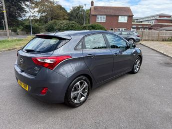 Hyundai i30 1.4 Blue Drive SE Hatchback 5dr Petrol Manual Euro 6 (s/s) (100 
