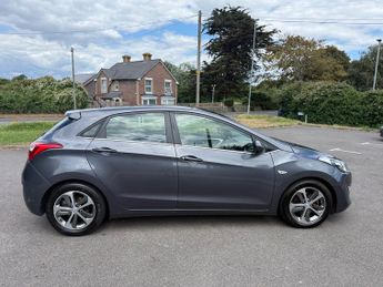 Hyundai i30 1.4 Blue Drive SE Hatchback 5dr Petrol Manual Euro 6 (s/s) (100 