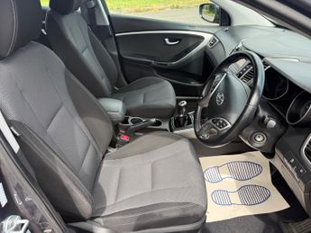 Hyundai i30 1.4 Blue Drive SE Hatchback 5dr Petrol Manual Euro 6 (s/s) (100 