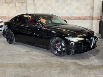 Alfa Romeo Giulia 2.2 TD Speciale Saloon 4dr Diesel Auto Euro 6 (s/s) (180 ps)