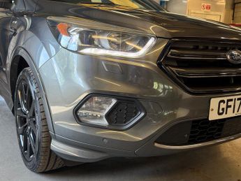 Ford Kuga 1.5T EcoBoost ST-Line SUV 5dr Petrol Auto AWD Euro 6 (s/s) (182 