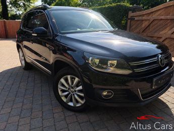 Volkswagen Tiguan 2.0 TDI BlueMotion Tech Match SUV 5dr Diesel DSG 4WD Euro 5 (s/s