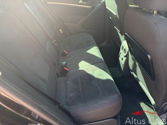 Volkswagen Tiguan 2.0 TDI BlueMotion Tech Match SUV 5dr Diesel DSG 4WD Euro 5 (s/s