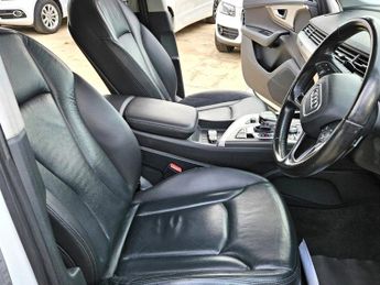 Audi Q7 2.0L TFSI-7 SEATER-CARPLAY FITTED-ULEZ/CAZ PASS-FREE 18MONTHS GO