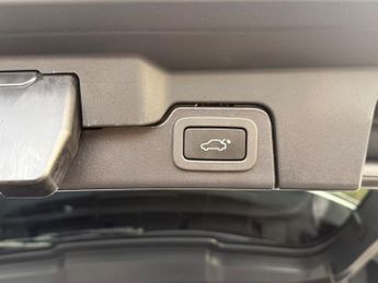 Land Rover Range Rover Evoque 2.0 TD4 HSE Dynamic Lux SUV 5dr Diesel Auto 4WD Euro 6 (s/s) (18
