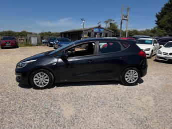 Kia Ceed 1.6 CRDi 1 Hatchback 5dr Diesel Manual Euro 6 (s/s) (134 bhp)