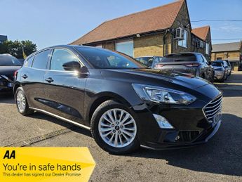 Ford Focus 1.0T EcoBoost Titanium Hatchback 5dr Petrol Auto Euro 6 (s/s) (1