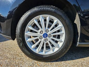 Ford Focus 1.0T EcoBoost Titanium Hatchback 5dr Petrol Auto Euro 6 (s/s) (1