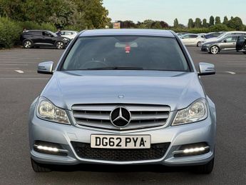 Mercedes-Benz C Class 1.6 C180 BlueEfficiency Executive SE Saloon 4dr Petrol G-Tronic+