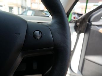 Tesla Model 3 (Dual Motor) Long Range Electric Auto 4WDE (346 ps) 4dr