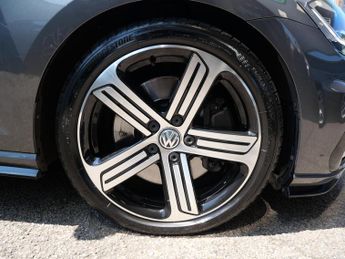 Volkswagen Golf 2.0 TSI BlueMotion Tech R DSG 4Motion Euro 6 (s/s) (310 ps) 5dr