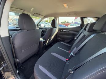 Nissan Qashqai 1.3 DIG-T Acenta Premium SUV 5dr Petrol DCT Auto Euro 6 (s/s) (1