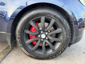 Land Rover Range Rover Sport 3.0 SD V6 HSE SUV 5dr Diesel Auto 4WD Euro 6 (s/s) (306 ps)