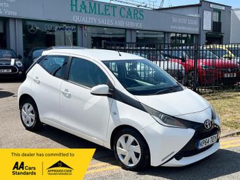 Toyota AYGO 1.0 VVT-i x-play Hatchback 5dr Petrol Manual Euro 5 Euro 5 (68 p