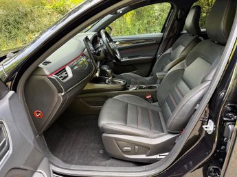 Renault Arkana 1.3 MHEV r.s. line SUV 5dr Petrol EDC 2WD Euro 6 (s/s) (140 ps)